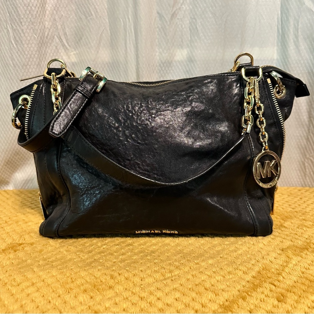 Michael Kors MK Black Buttery Leather Stanthorpe Convertible Satchel EUC